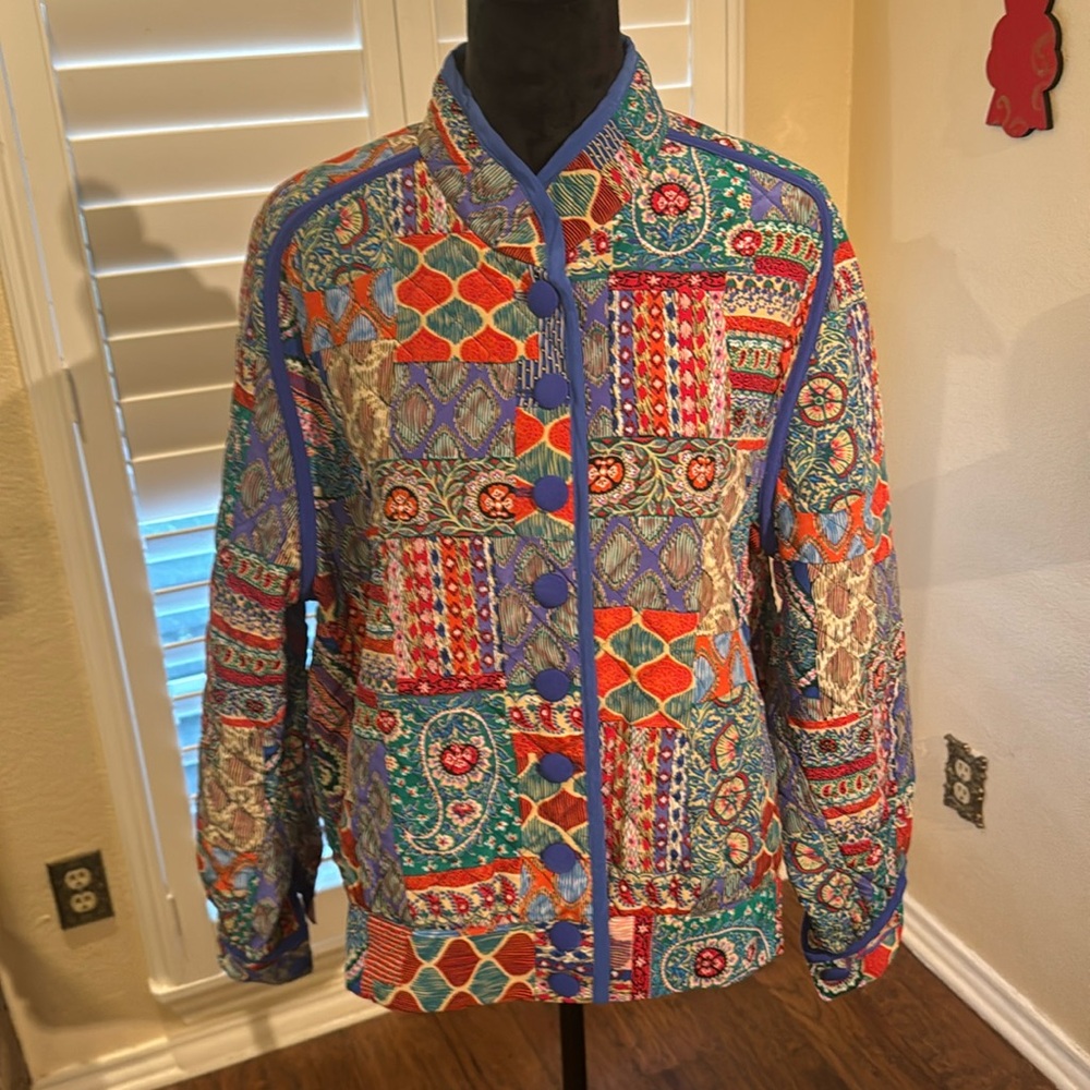 Vintage quilted reversal jacket. Gorgeous blue multi-color